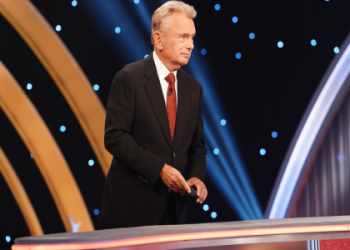 is this pat sajak’s last week on wheel of fortune
